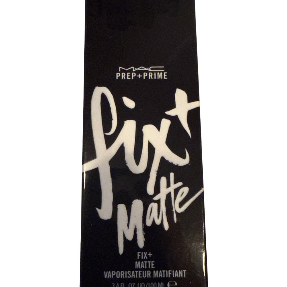 MAC Cosmetics Fix+ Matte Primer - Black